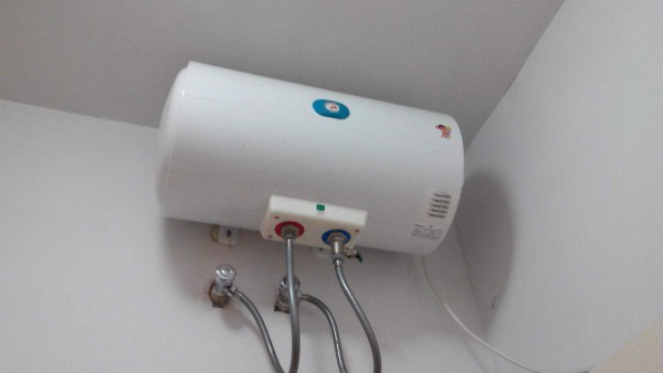 熱水器自動(dòng)熄火解決方法
