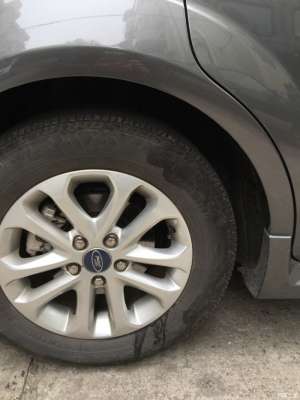 汽車后車輪漏油會是什么原因呢？
